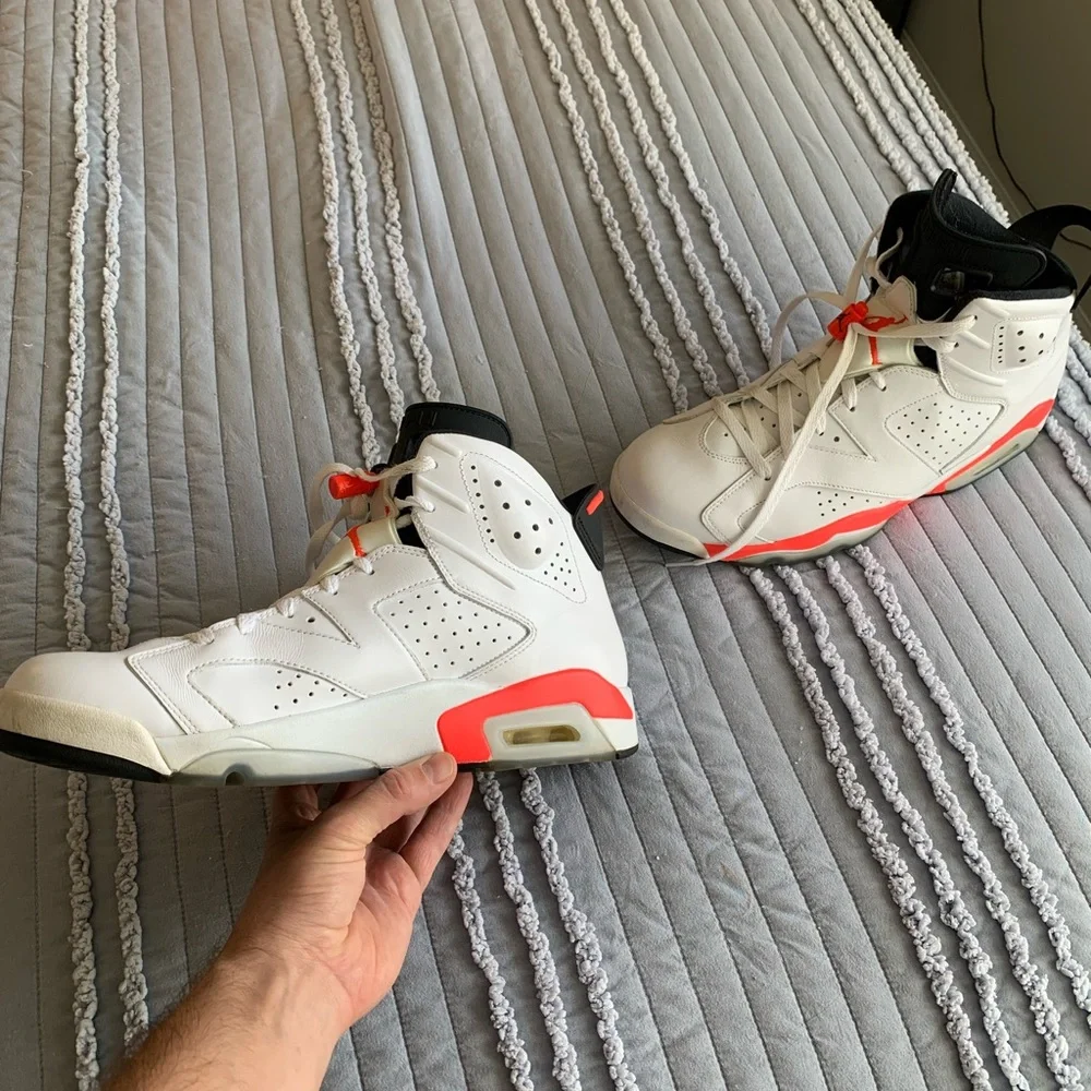 Nike Jordan 6 Retro Infrared White - Picture 6 of 10